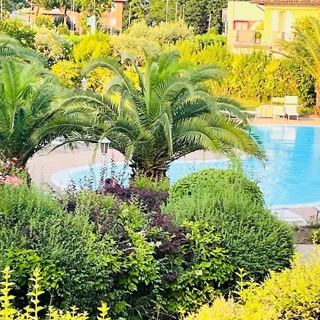 Cozy Haven Sirmione